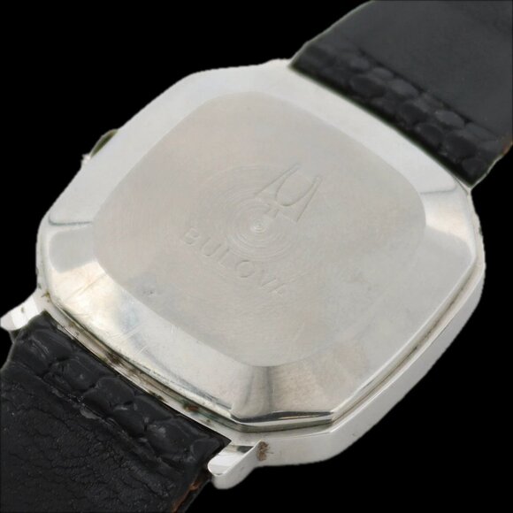 Vintage Bulova Octagonal Date Men's Automatic Wristwatch ETA 2824-1 Swiss Steel - Picture 4 of 4